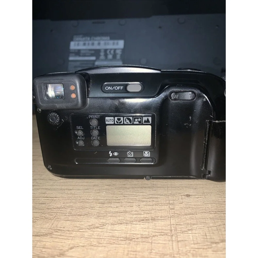 Minolta Vectis 40 Point And Shoot Camera 30mm-120mm Zoom Untested